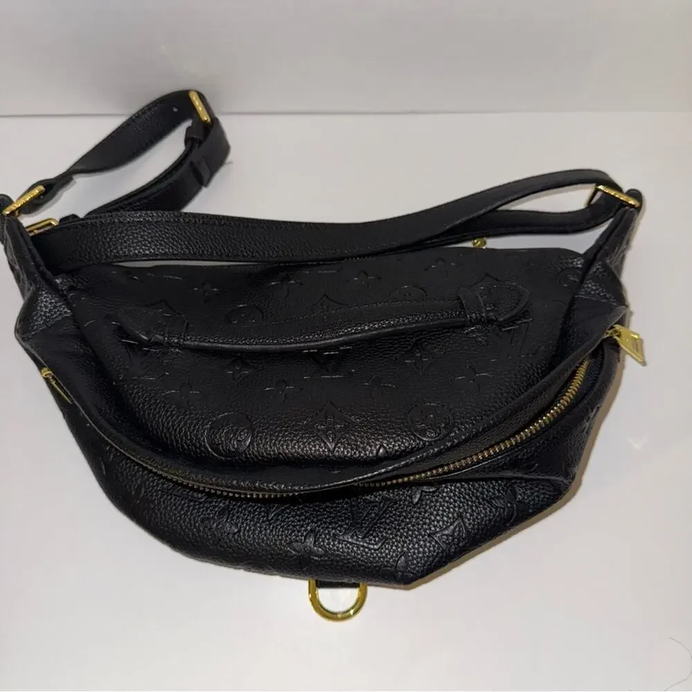 LV black leather monogrammed bum bag with gold embossed hardware - Picture 3 of 6
